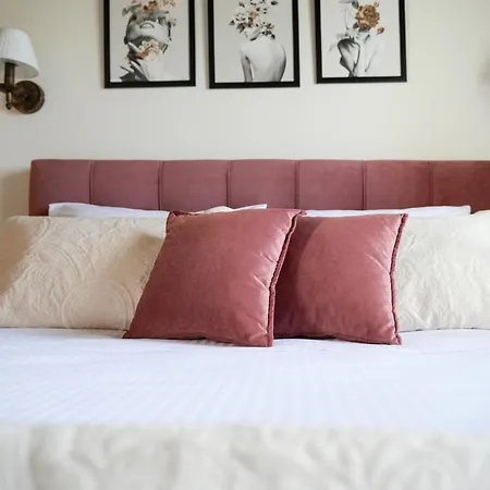 Апартаменты The Garden House Антимахия