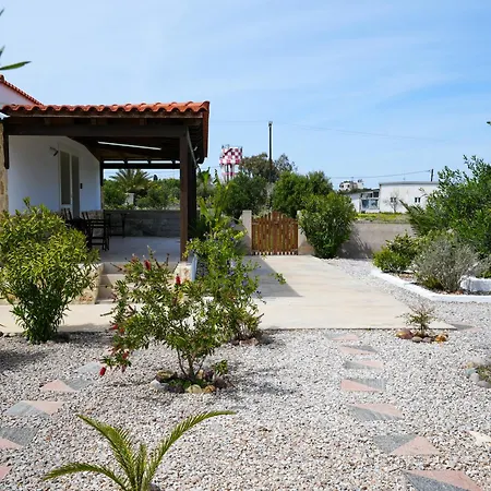 Апартаменты The Garden House *