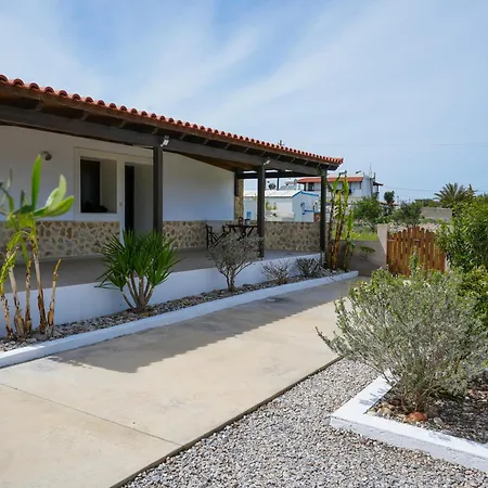 The Garden House * Antimachia