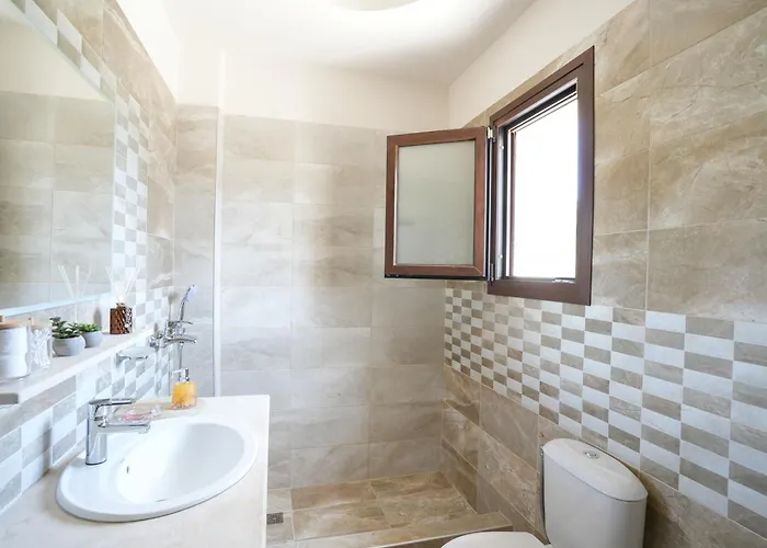 The Garden House * Antimachia